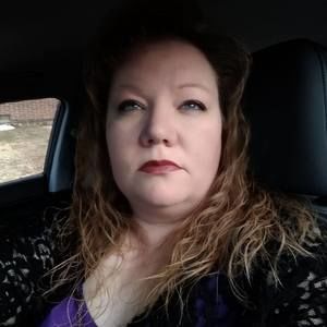 Meet your Posher, Carolyn dee